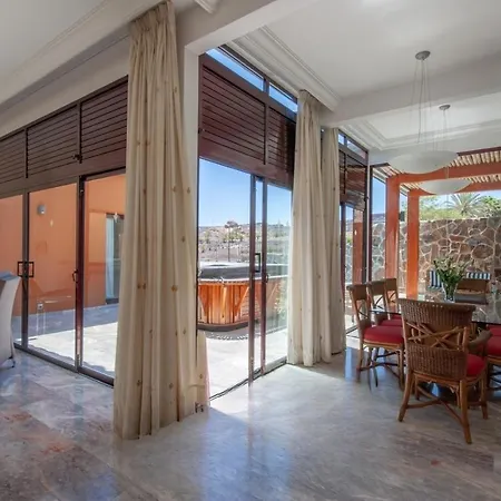 Βίλα Tauro Golf Oasis Luxury *
